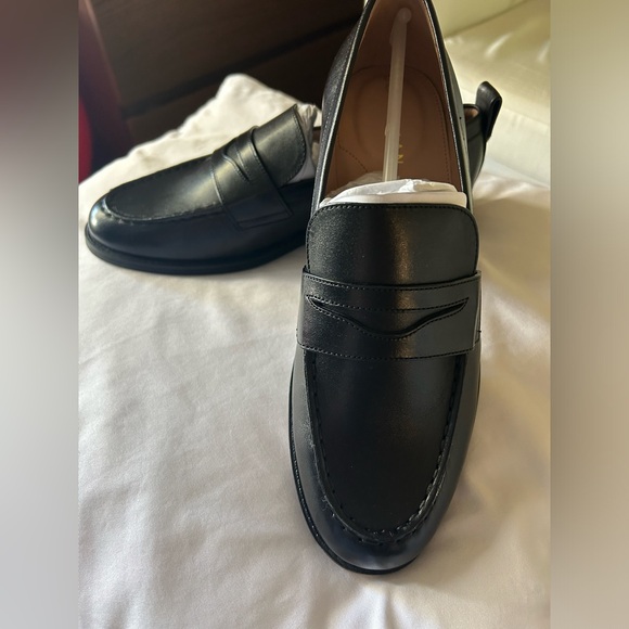 COLE HAAN PENNY LOAFERS - Picture 2 of 7